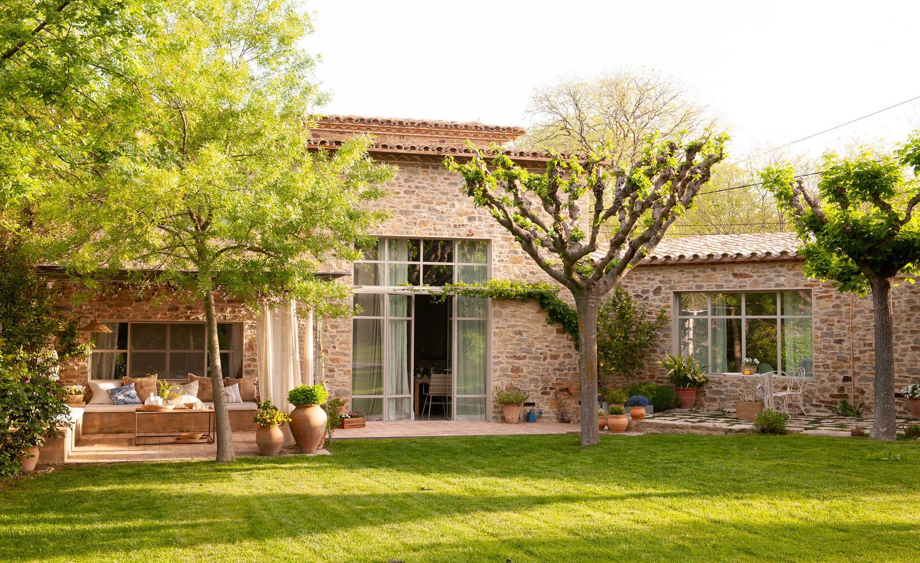 reformas de exteriores Construcciones Carmona