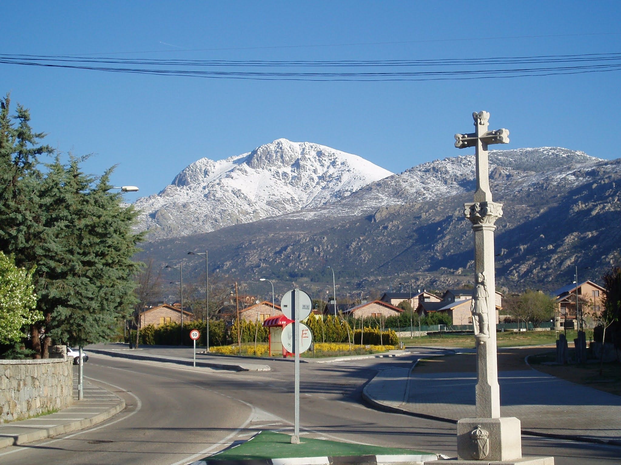 Reformas en la urbanización La Dehesa en  pedanía de el Boalo